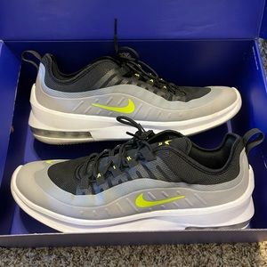 Nike Air Max Size 12